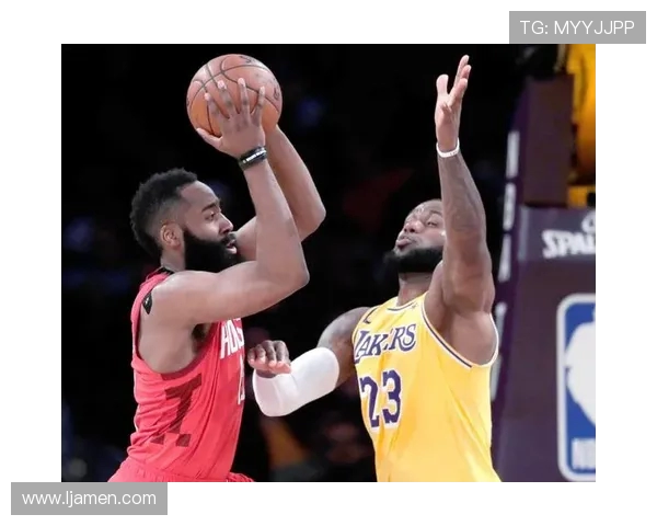 10月27日火箭对决劲敌全力争胜期待精彩表现与球迷共庆篮球盛宴