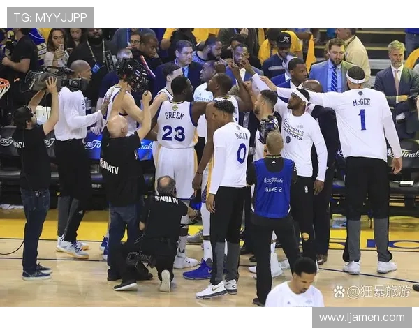 2019年1月19日勇士与快船的激烈对决回顾与精彩瞬间分析