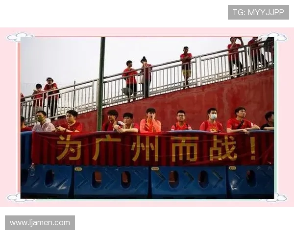 中超激战广州队迎战江苏队全力争胜争夺联赛积分荣耀