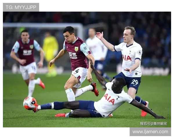 亚特联大迎战休斯敦球队全力争胜展现实力与团队合作