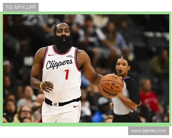 快船与掘金对决球员数据分析及表现评估 快船与掘金对决球员数据分析及表现评估