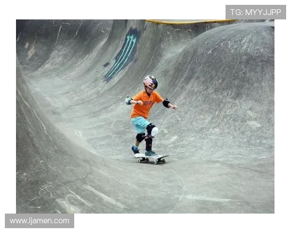 成都滑板队在极限运动联赛中的精彩表现与技术分析